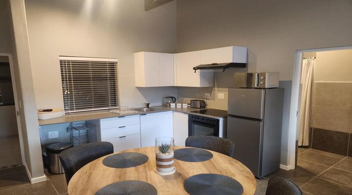 Millennial Arch @ 92 (4 Sleeper)