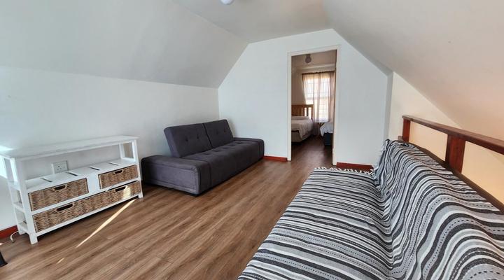 11 on Serifos - Skiathos, (10 Sleeper)