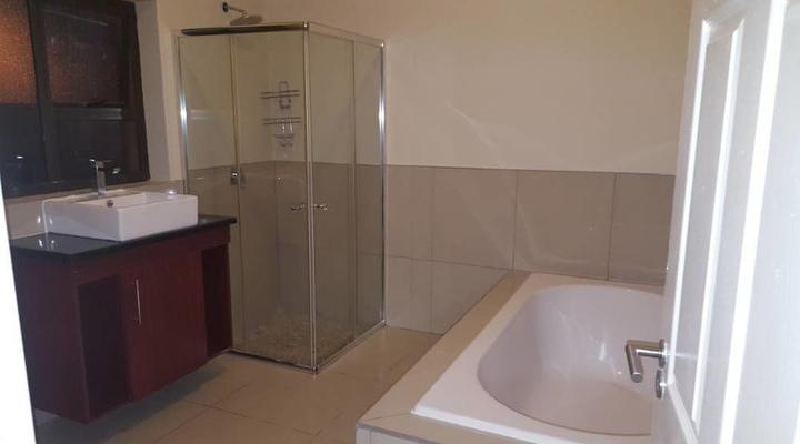 Lanipo Windhoek Guesthouse