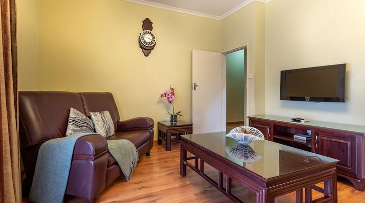 Fallsway Apartments Burley Court