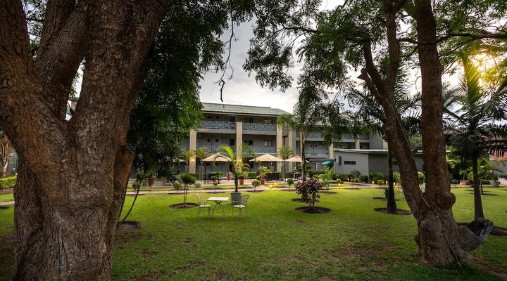 Fallsway Apartments Burley Court