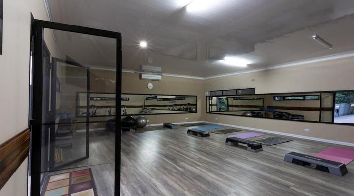 Fallsway Apartments Burley Court