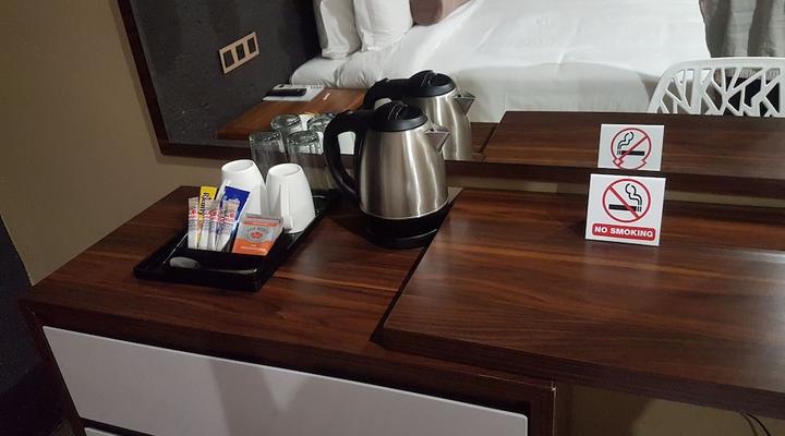 La Signature Guest House