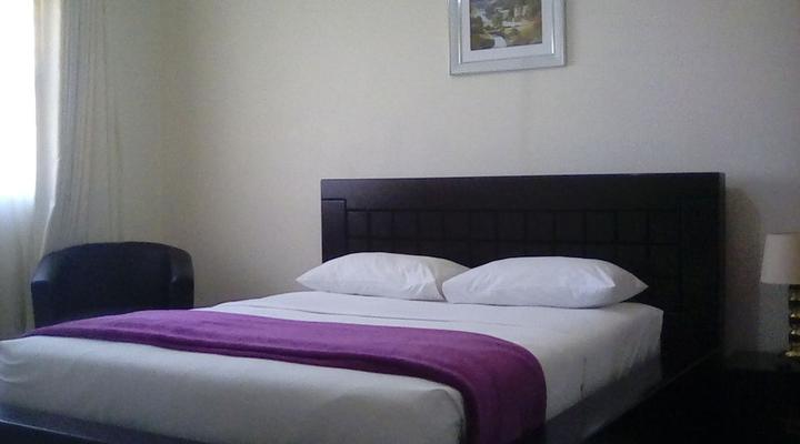 Cypress Executive Lodge