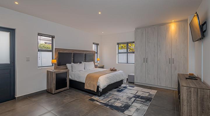 Dalton's, Langebaan, 10-sleeper