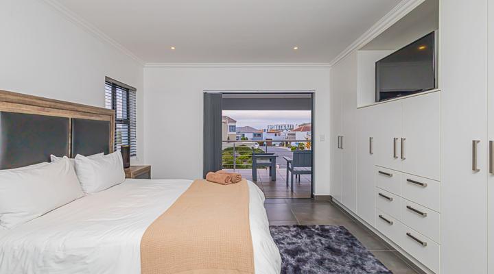 Dalton's, Langebaan, 10-sleeper