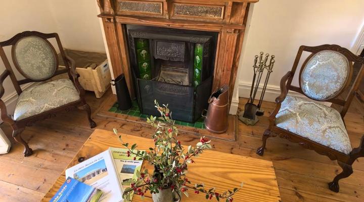 La Petite Maison de Grès