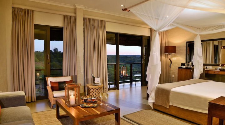 Victoria Falls Safari Club