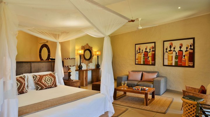 Victoria Falls Safari Club