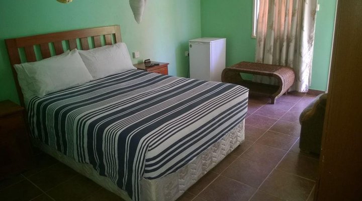 Gloria's Bed and Breakfast