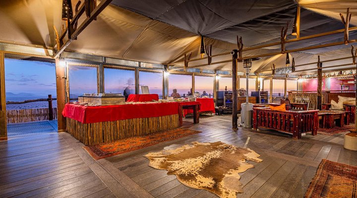 Moon Mountain Lodge