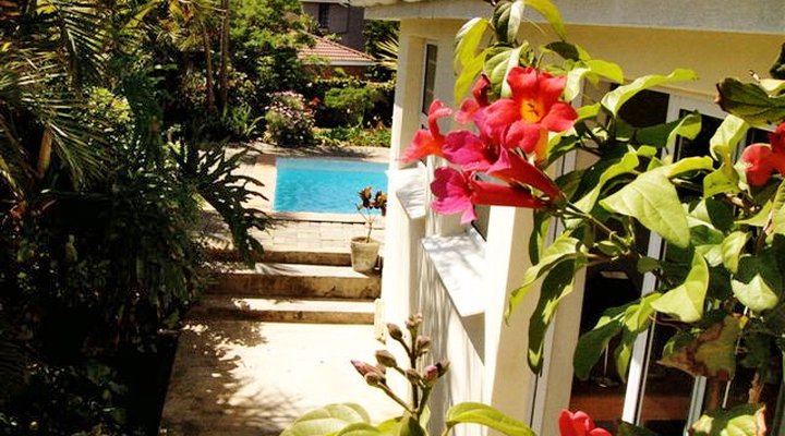 25 Sandpiper B&B