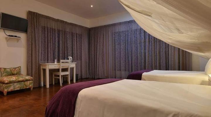 Sommerschield Guest House & Restaurant