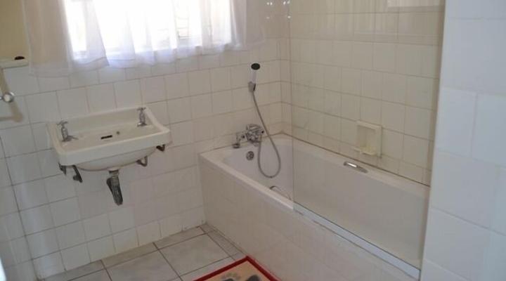 Ebuhleni Guest Lodge