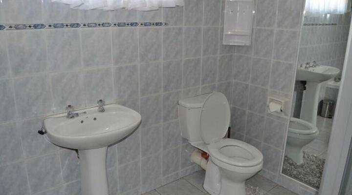 Ebuhleni Guest Lodge