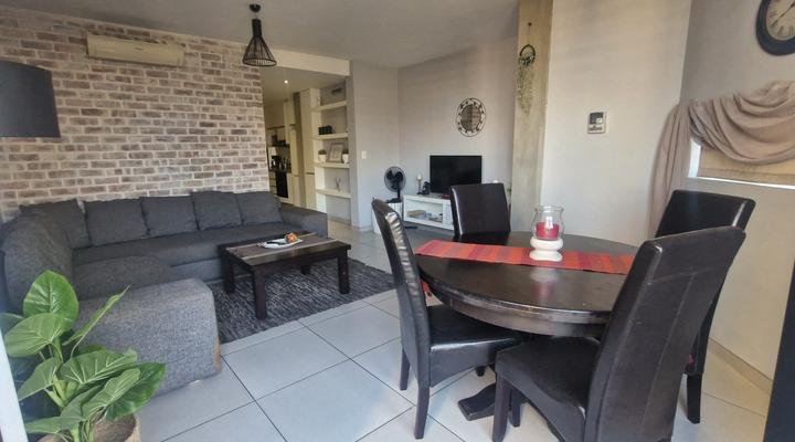 Elegant Wild Olive Apartment at Grove Mall