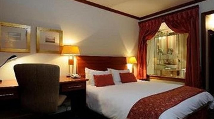 Peermont Metcourt Inn at The Grand Palm Resort