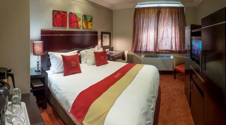 Peermont Metcourt Inn at The Grand Palm Resort