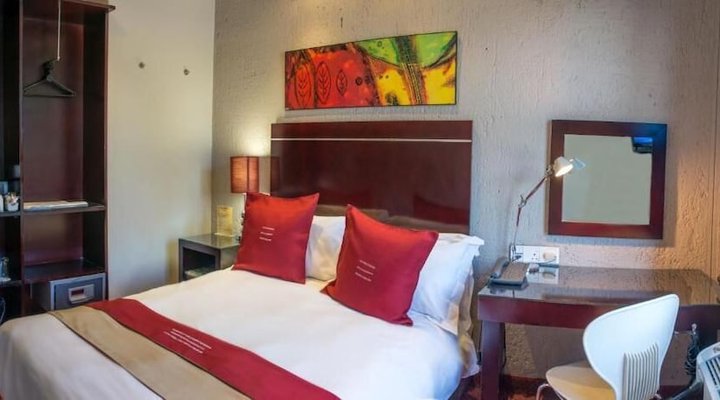 Peermont Metcourt Inn at The Grand Palm Resort