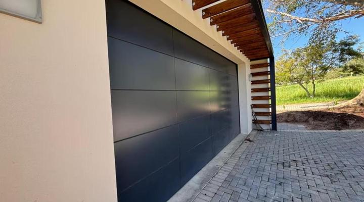 Wabi Sabie River House