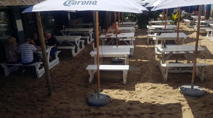  Pili Pili Beach Cabanas