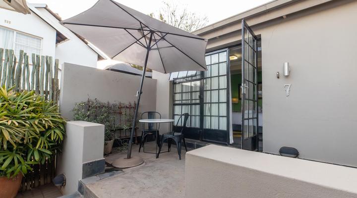 Khayamanzi Guesthouse