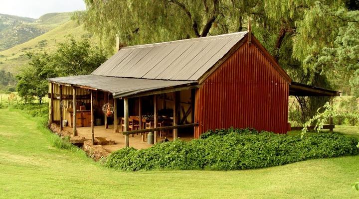 Waylands Country House