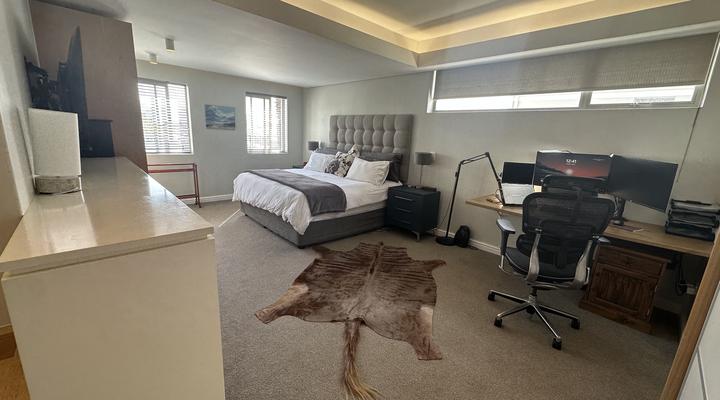 Sunset Links Golf Estate home, walk to beach