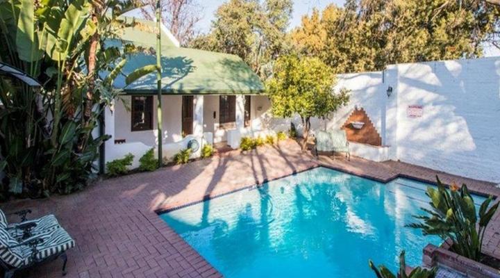 Sandton Rivonia Garden Suites