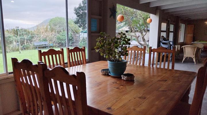 Pik 'n Wyntjie with Wood -Fired Hot Tub