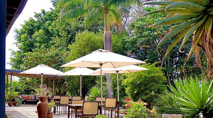 Abangane Guest Lodge