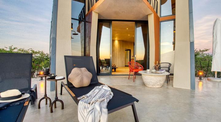 The Ekipa Etosha Pod, Gondwana Collection