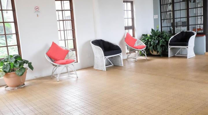 Zestees Bed & Breakfast