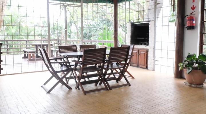 Zestees Bed & Breakfast