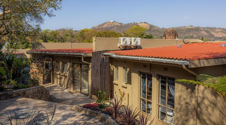 8 On Penny Guesthouse