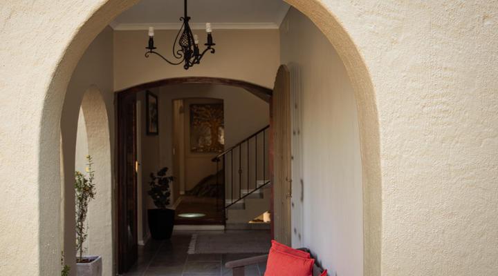 8 On Penny Guesthouse