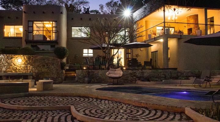 8 On Penny Guesthouse