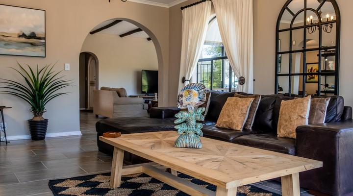 8 On Penny Guesthouse