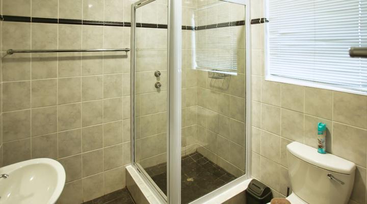 Fairway 2, Langebaan, 6-sleeper