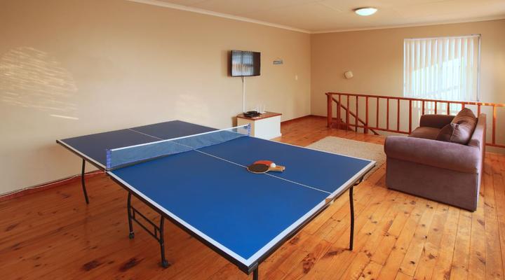Fairway 2, Langebaan, 6-sleeper