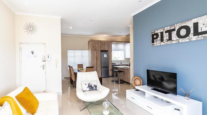 Modern Executive Unit