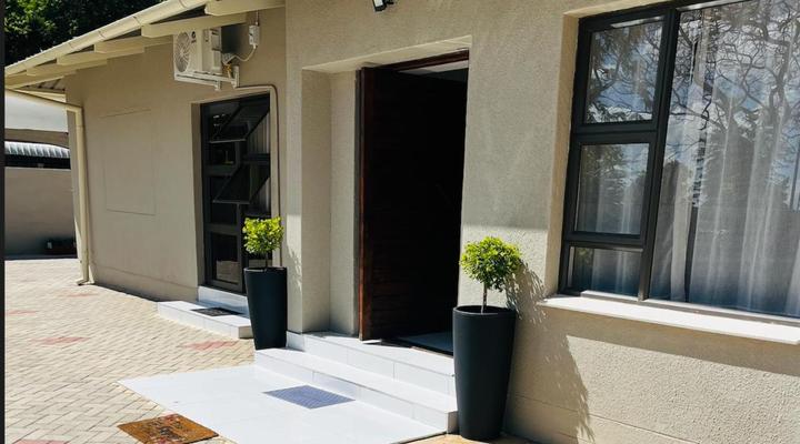 Magnolia House and Gardens