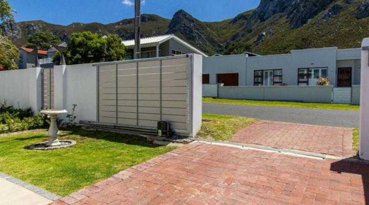 Whales & Wonders Guesthouse