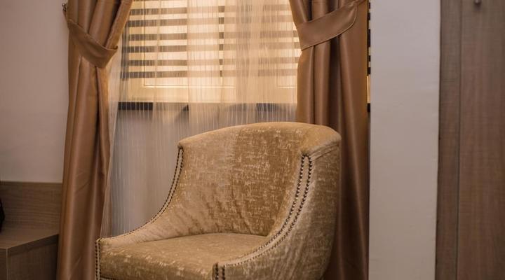 Moz 1 Executive Guest House