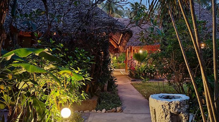 Paje by Night Bungalows