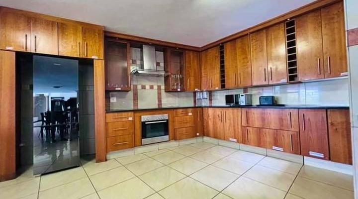 The Pillows Suites Villa