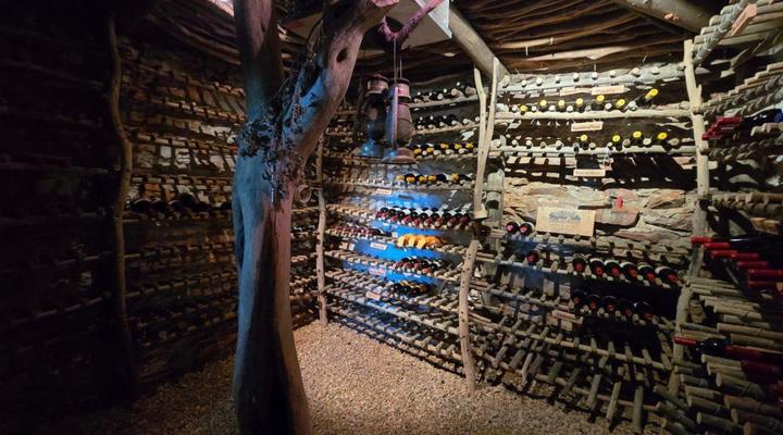 Eningu Clayhouse Lodge