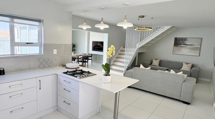 175 A on Uniab Close