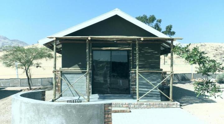 Carlo's Mountain Lodge