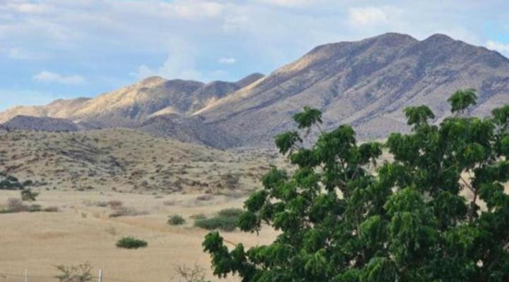 Carlo's Mountain Lodge